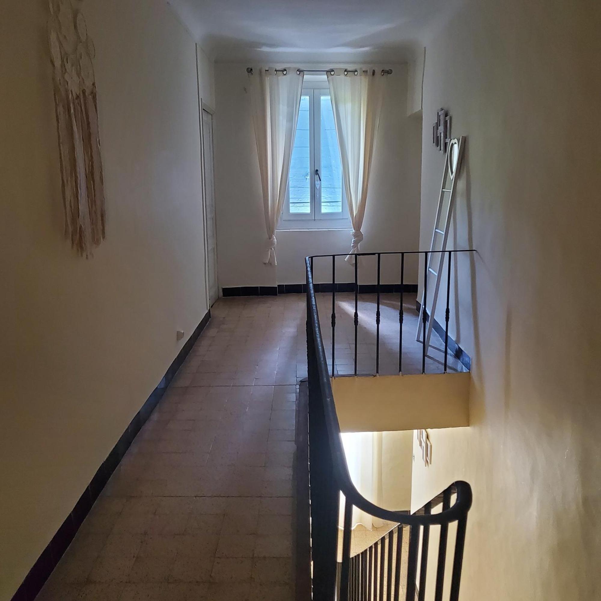 La Maison Bleue Céreste Kültér fotó